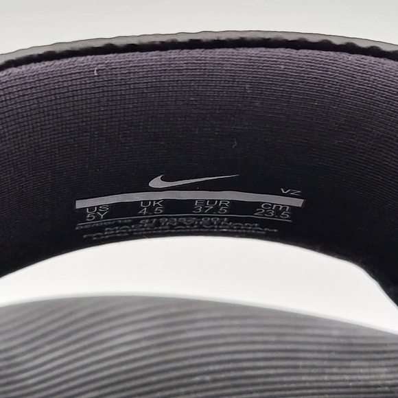 NEW Nike Kawa Slides in Black/White - Picture 7 of 10